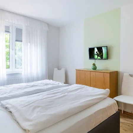 Armeria Daire Boltenhagen (Ostseebad)